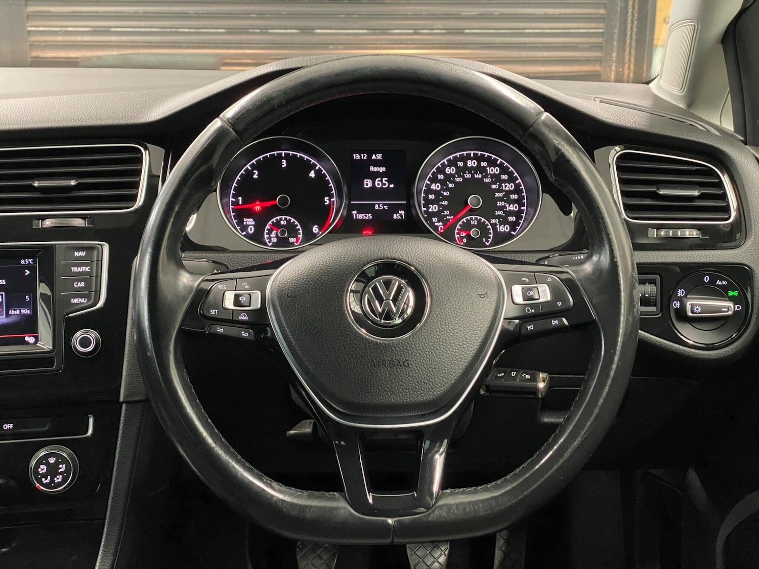 Used Volkswagen Golf 2015 for sale - 77335877: Photo 21