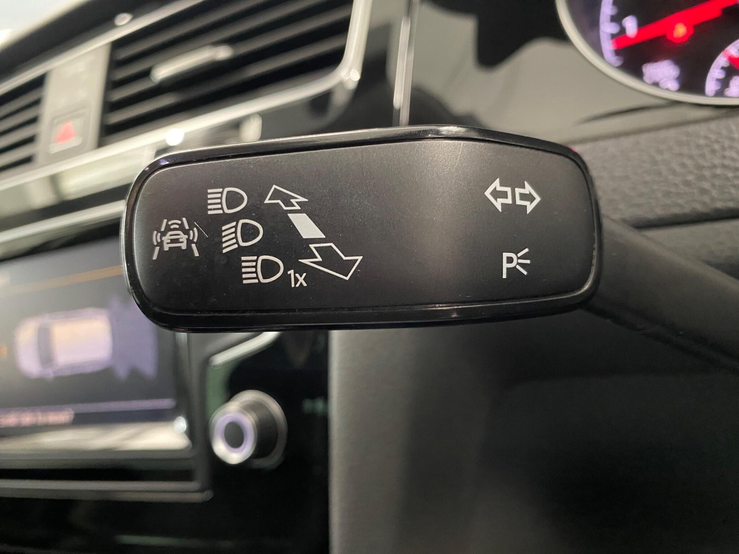 Used Volkswagen Golf 2015 for sale - 77335877: Photo 34