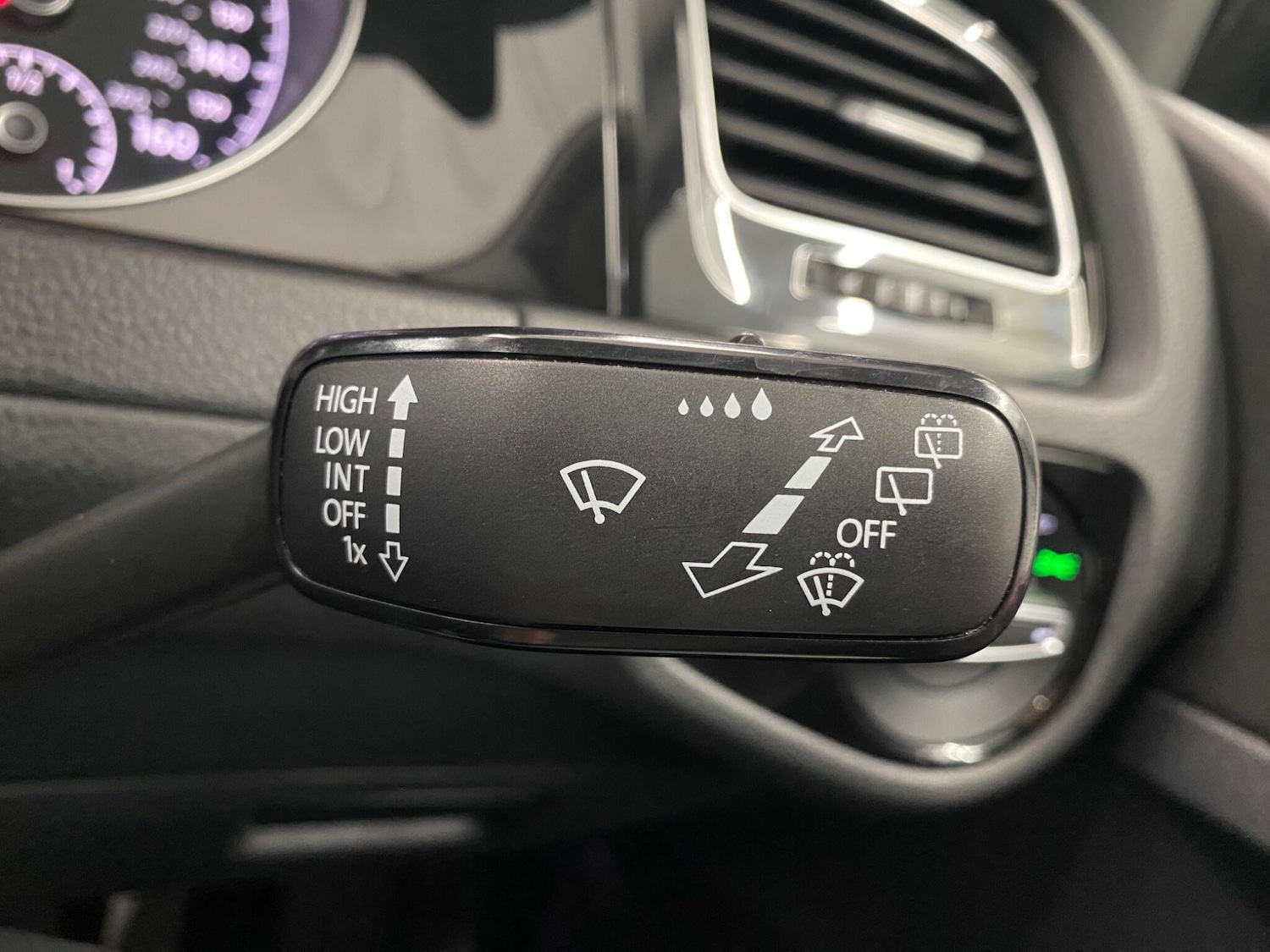 Used Volkswagen Golf 2015 for sale - 77335877: Photo 36