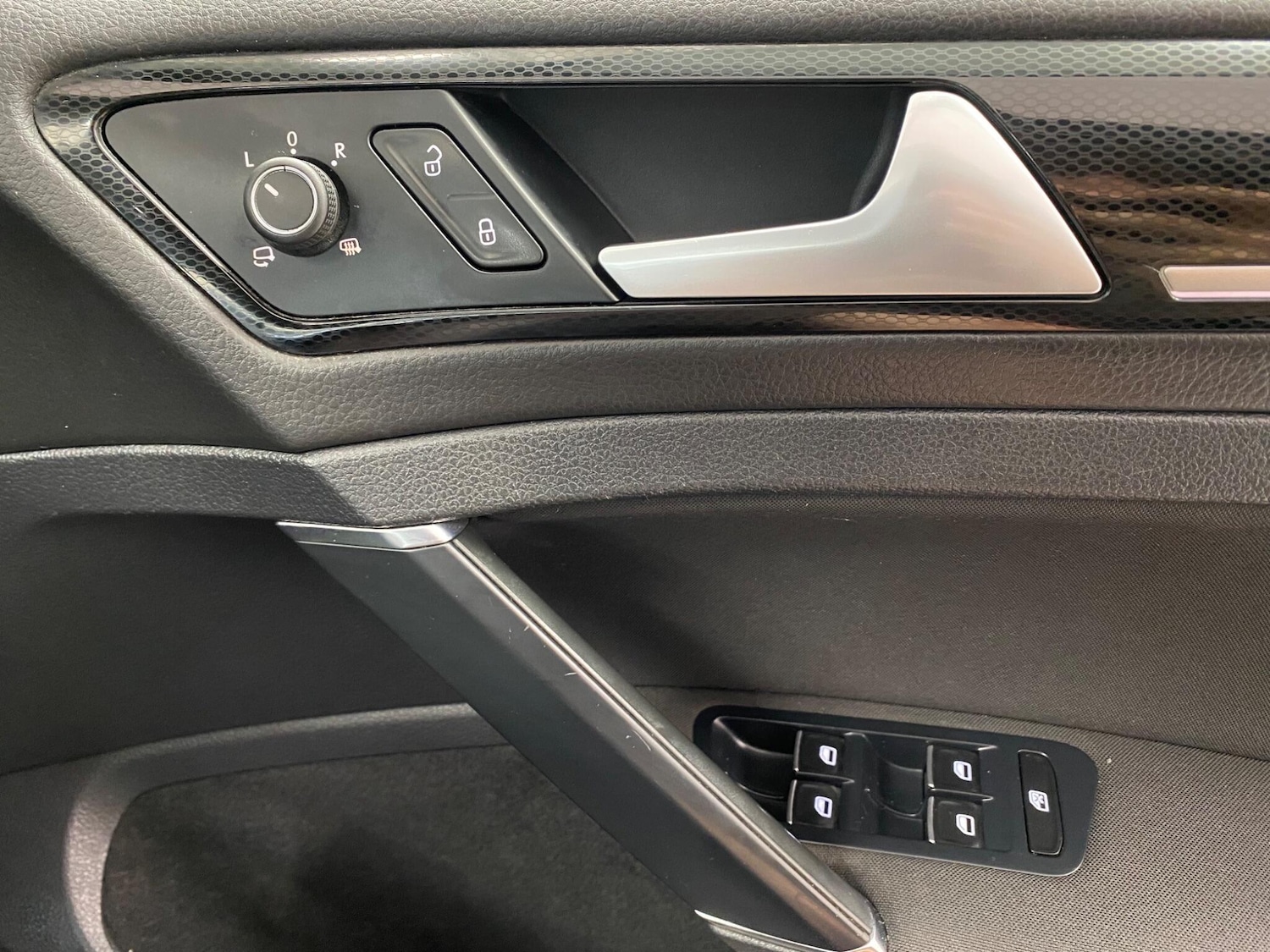 Used Volkswagen Golf 2015 for sale - 77335877: Photo 38