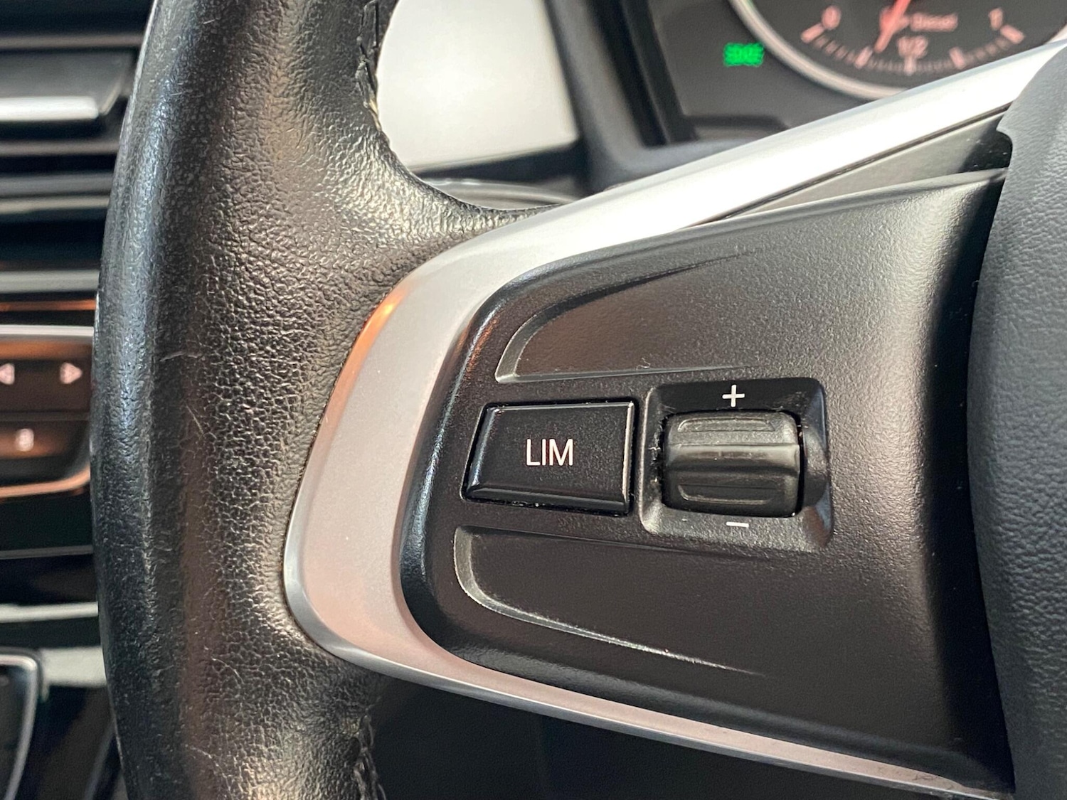 Used BMW X1 2016 for sale - 77396012: Photo 36