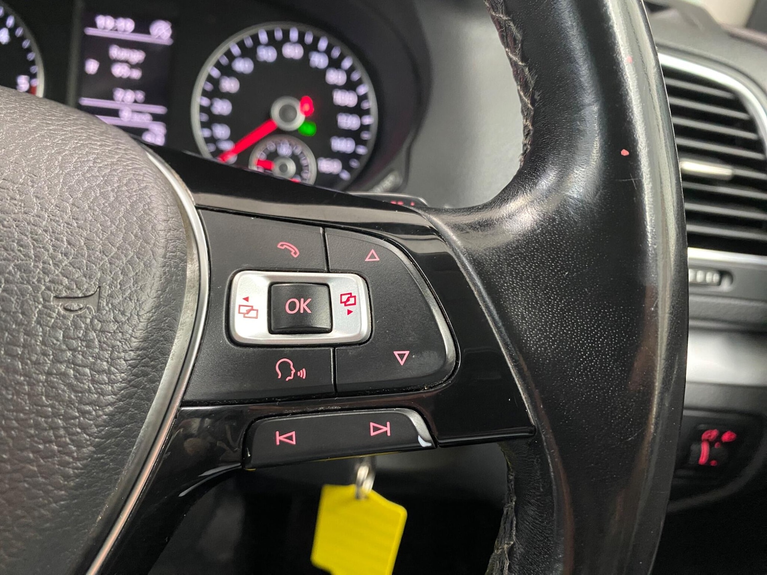 Used Volkswagen Sharan 2016 for sale - 77769400: Photo 36