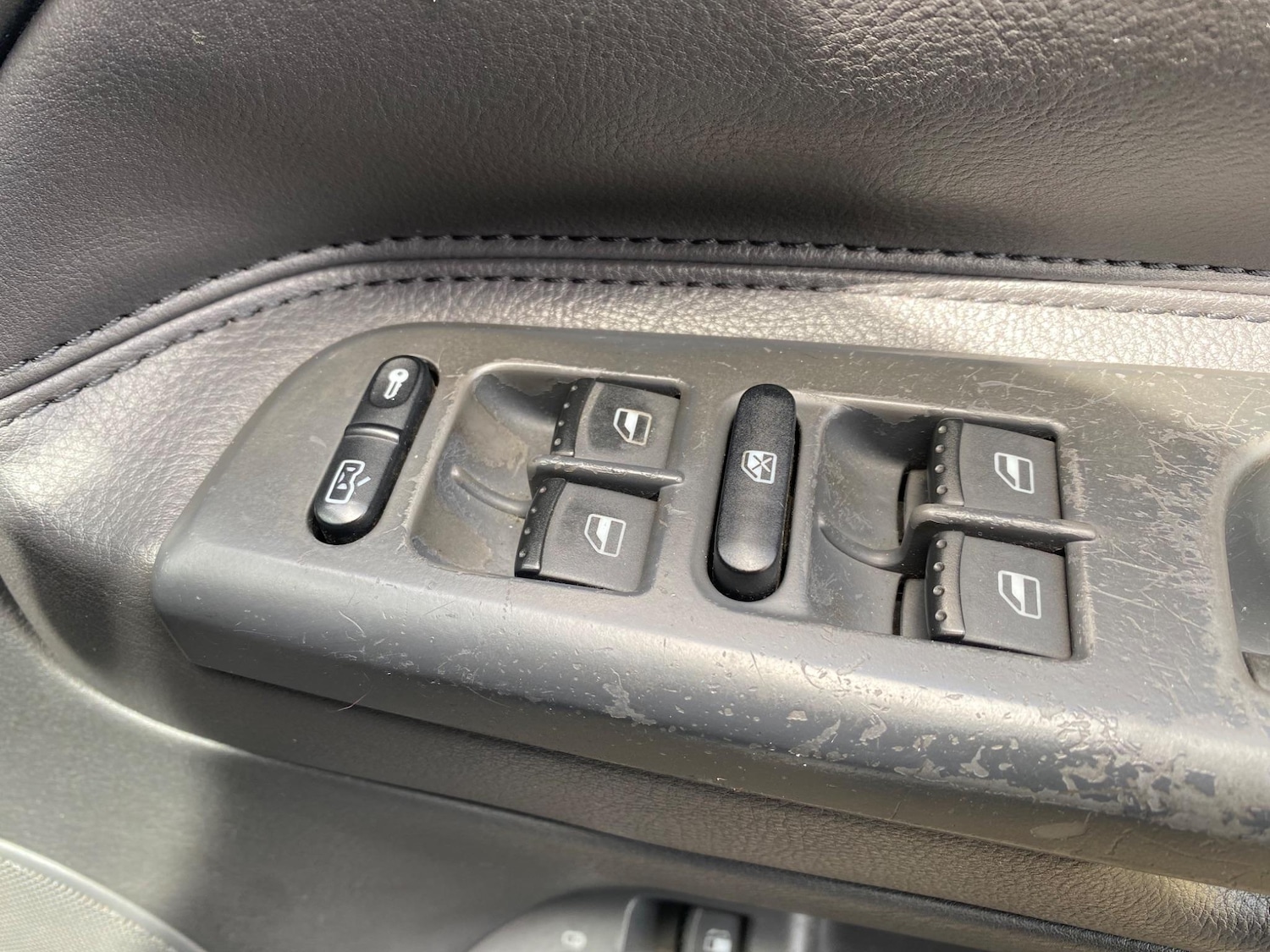 Used Volkswagen Passat 2004 for sale - 77335887: Photo 23