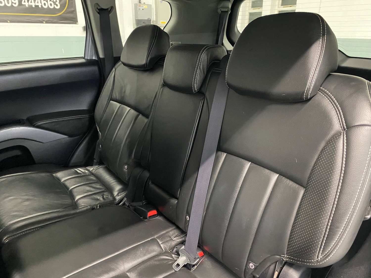 Used Mitsubishi Outlander 2009 for sale - 77335866: Photo 17