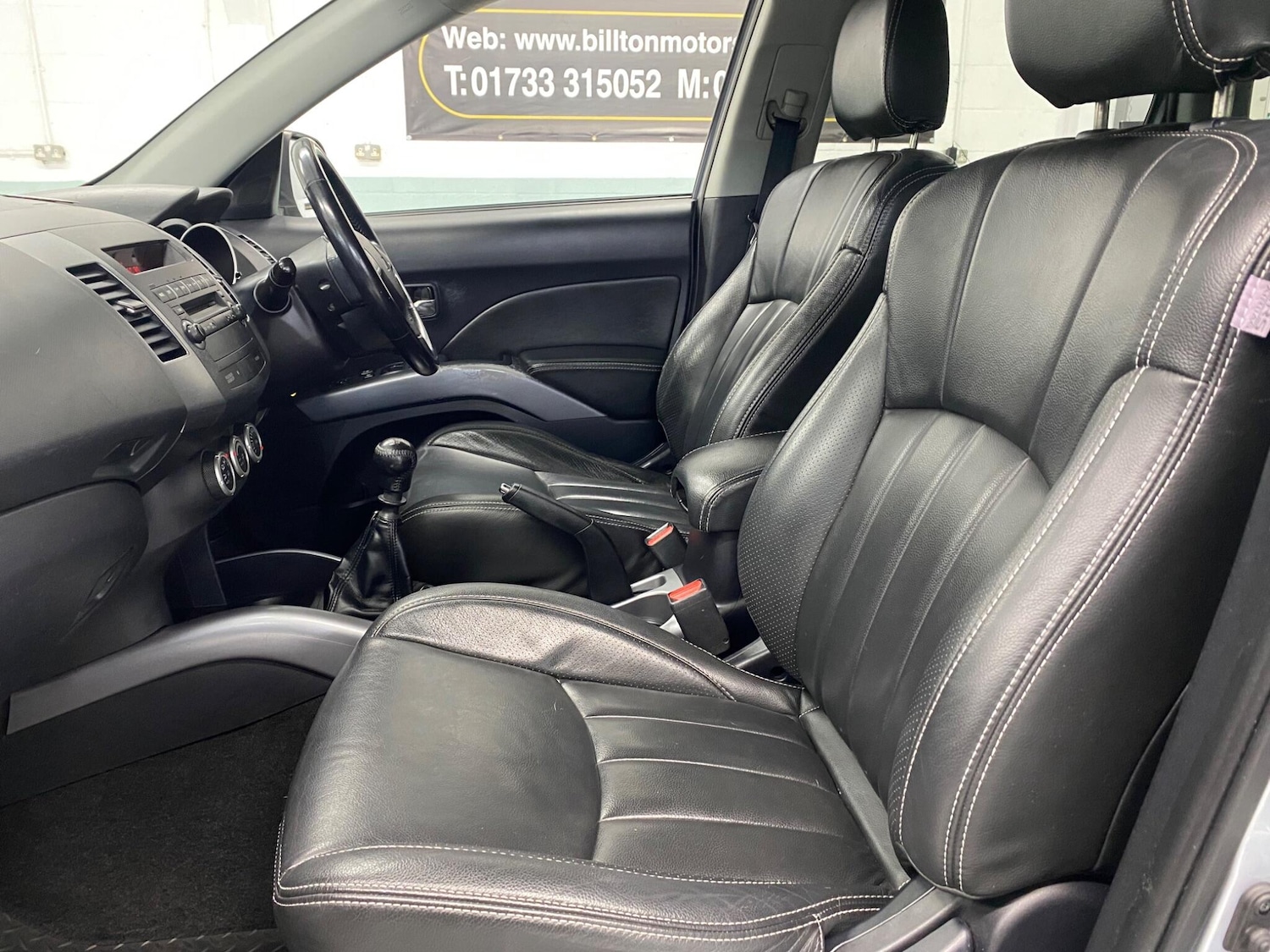 Used Mitsubishi Outlander 2009 for sale - 77335866: Photo 18