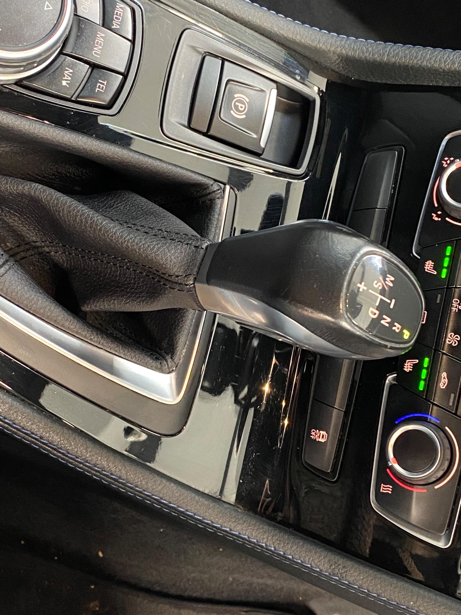 Used BMW 2 Series 2015 for sale - 77335868: Photo 26