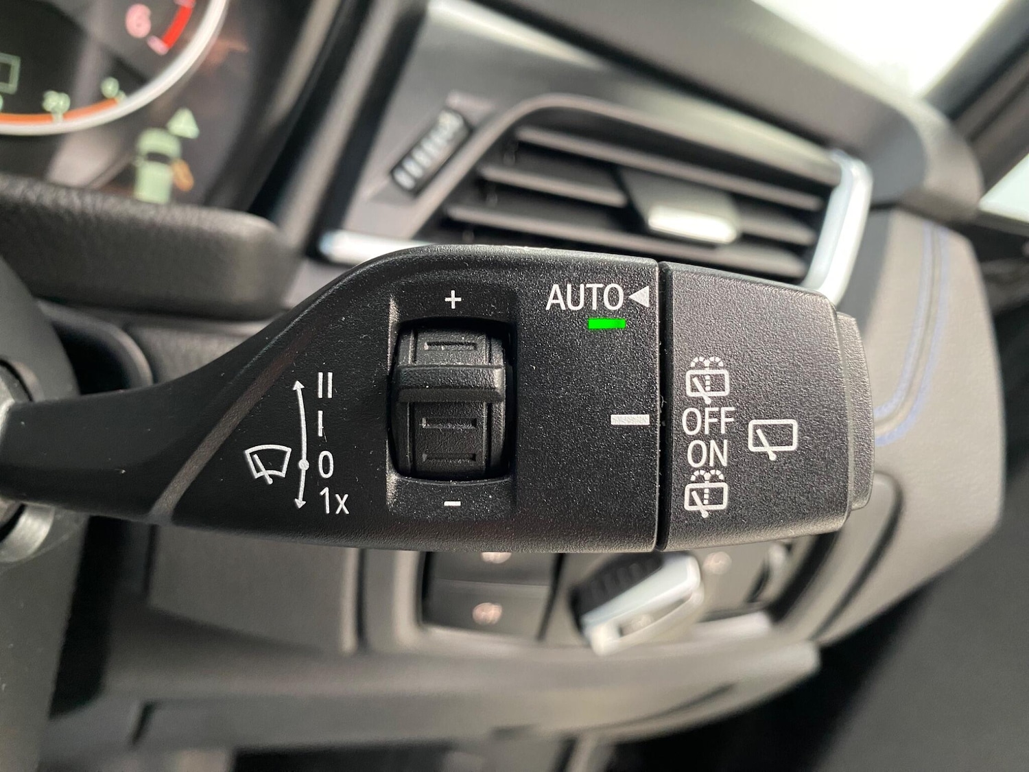 Used BMW 2 Series 2015 for sale - 77335868: Photo 43