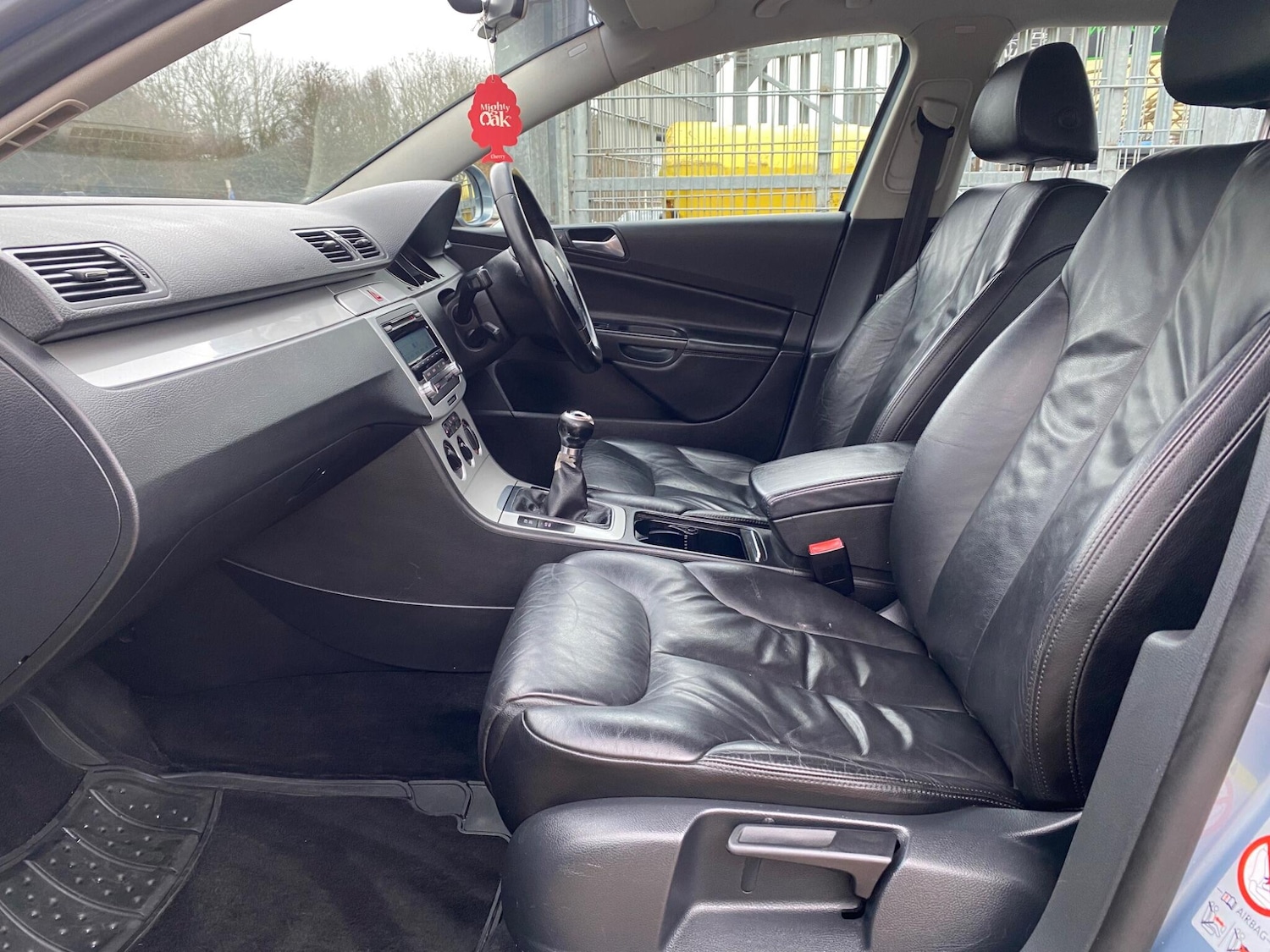 Used Volkswagen Passat 2009 for sale - 78190342: Photo 16