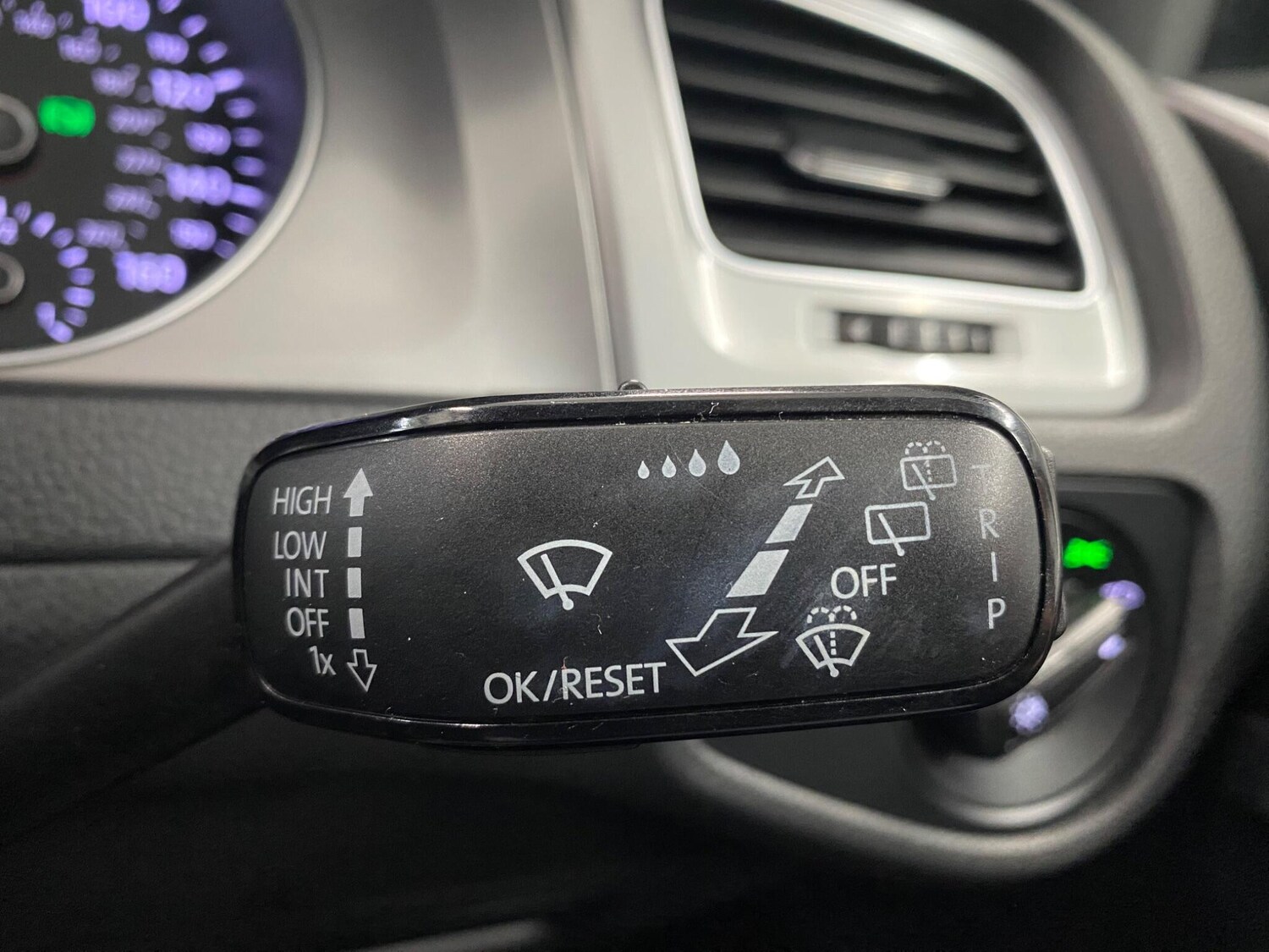 Used Volkswagen Golf for sale - 77511401: Photo 31