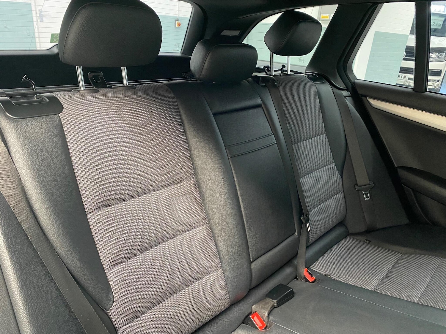 Used Mercedes-Benz C Class 2011 for sale - 78190341: Photo 16