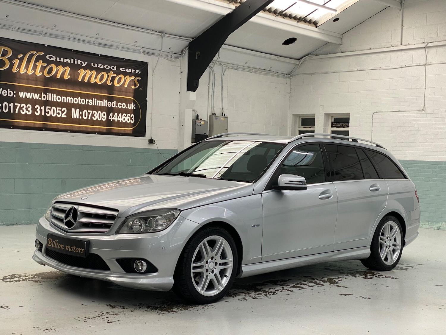 Used Mercedes-Benz C Class 2011 for sale - 78190341: Photo 2