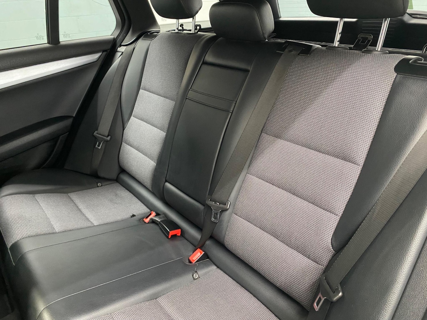 Used Mercedes-Benz C Class 2011 for sale - 78190341: Photo 20