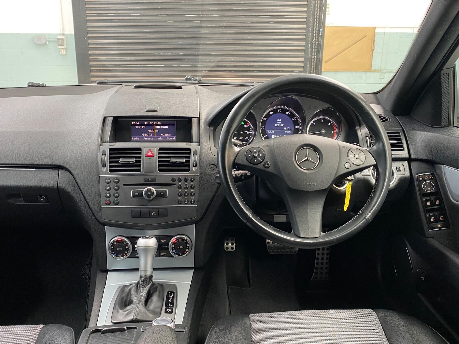 Used Mercedes-Benz C Class 2011 for sale - 78190341: Photo 24