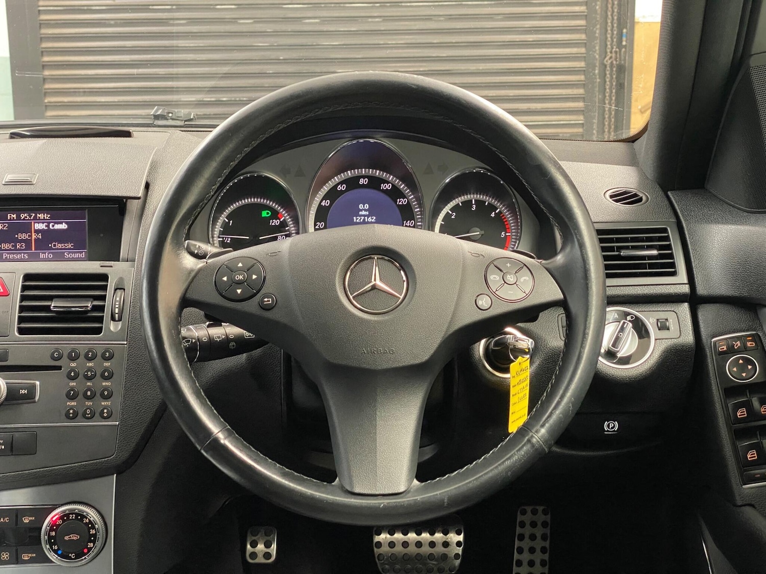 Used Mercedes-Benz C Class 2011 for sale - 78190341: Photo 25