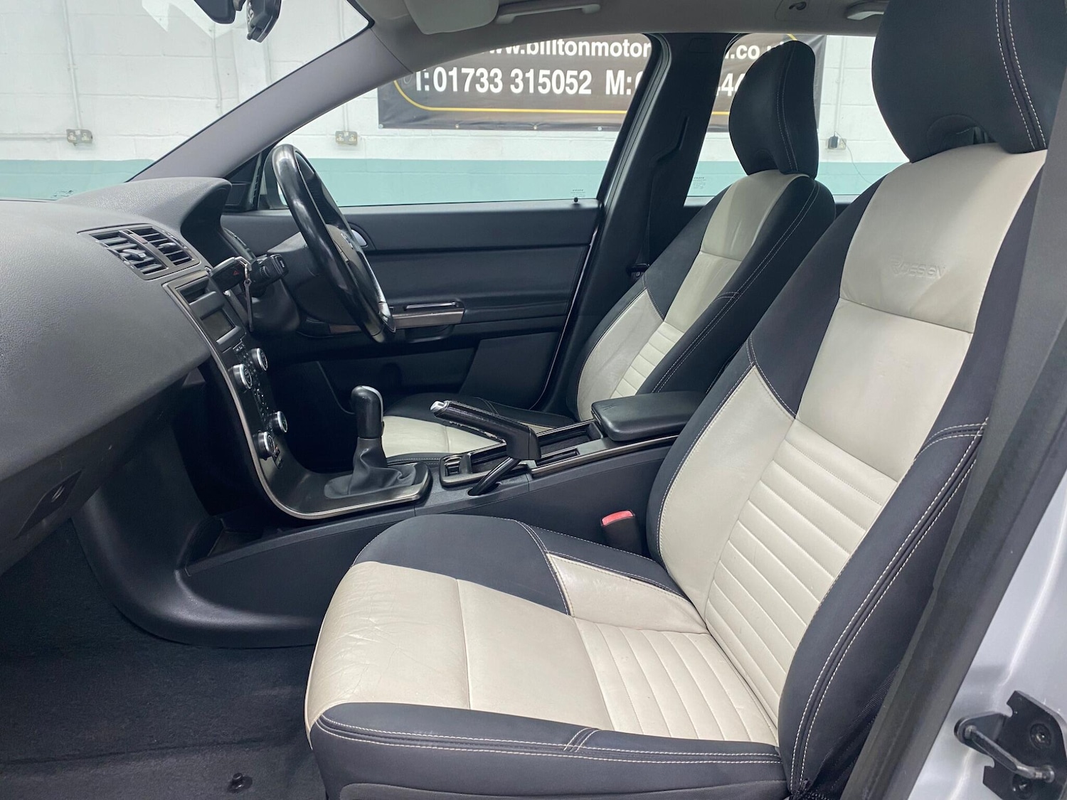 Used Volvo V50 2010 for sale - 77646628: Photo 17