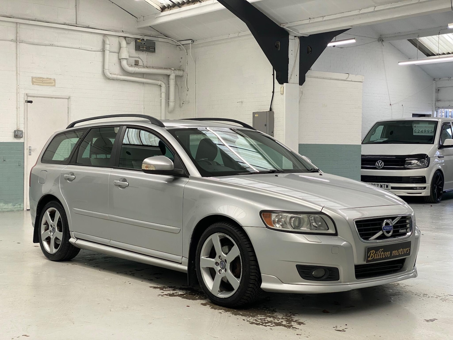 Used Volvo V50 2010 for sale - 77646628: Photo 9