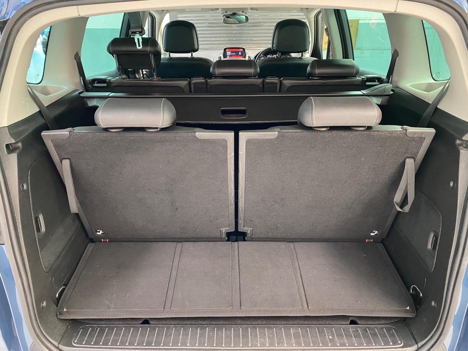 Used Vauxhall Zafira 2015 for sale - 77335869: Photo 19