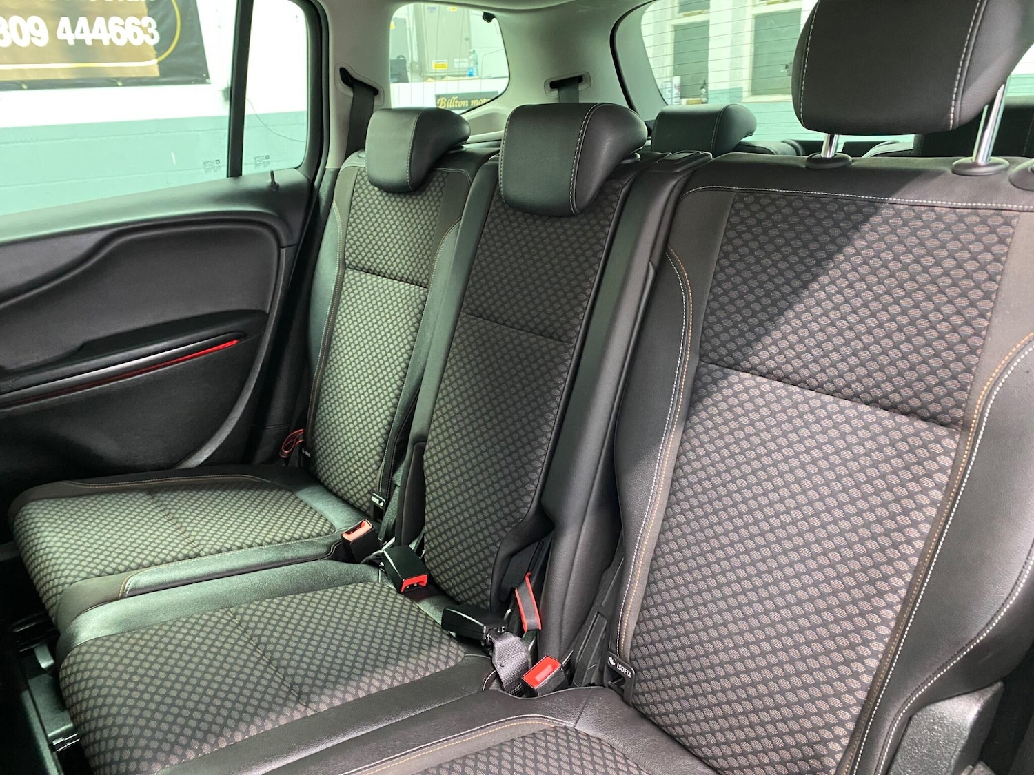 Used Vauxhall Zafira 2015 for sale - 77335869: Photo 21