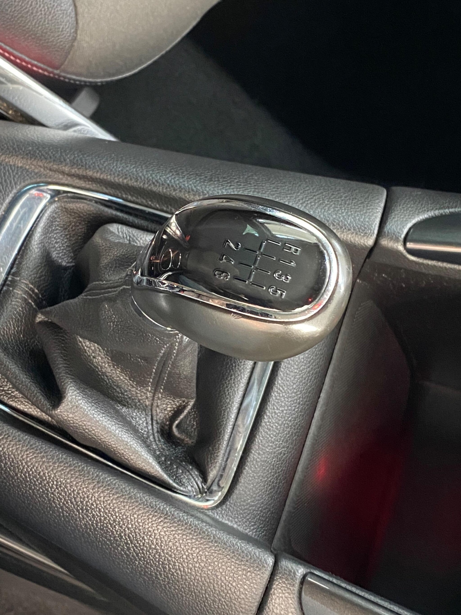 Used Vauxhall Zafira 2015 for sale - 77335869: Photo 26