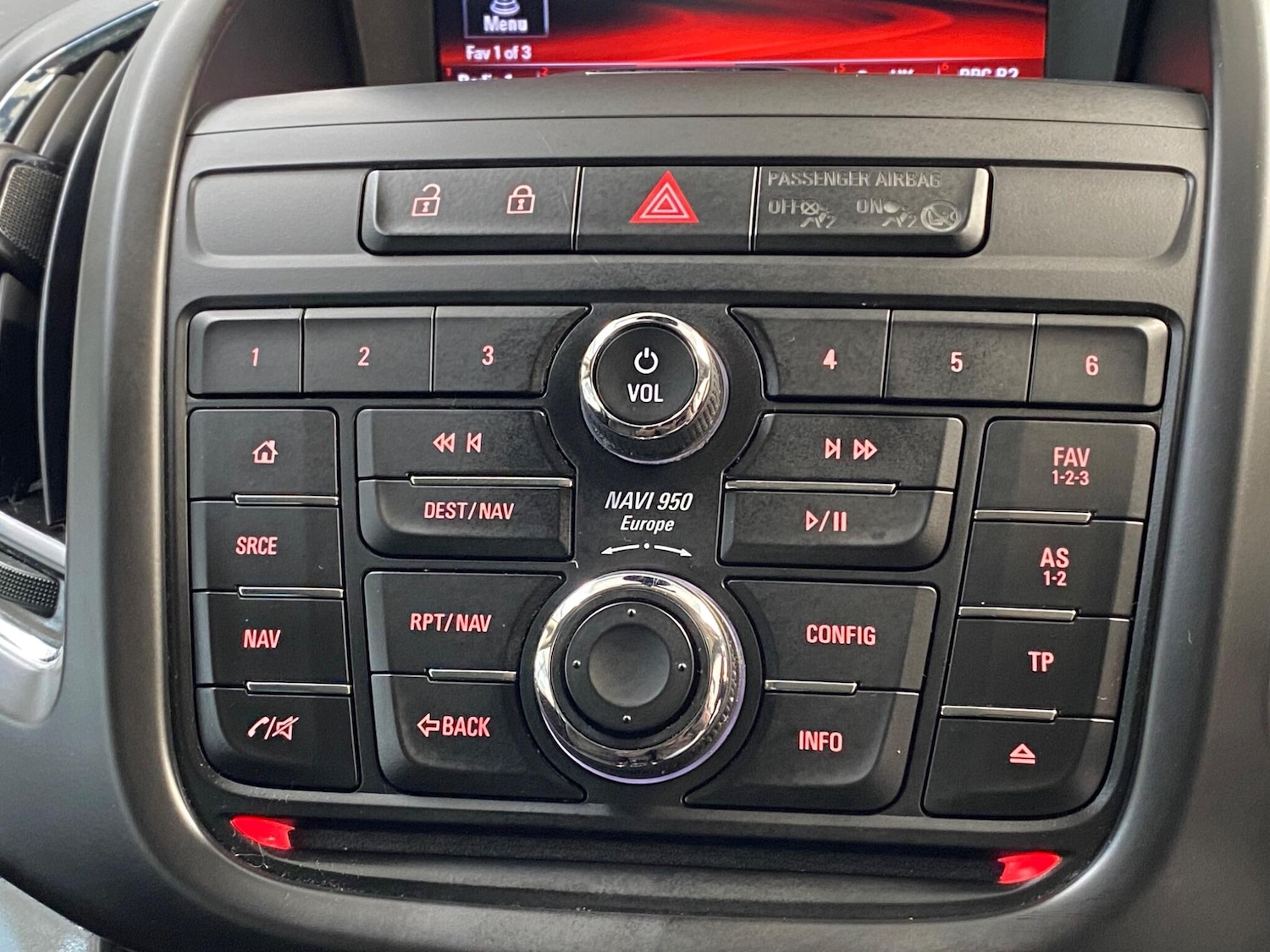 Used Vauxhall Zafira 2015 for sale - 77335869: Photo 30