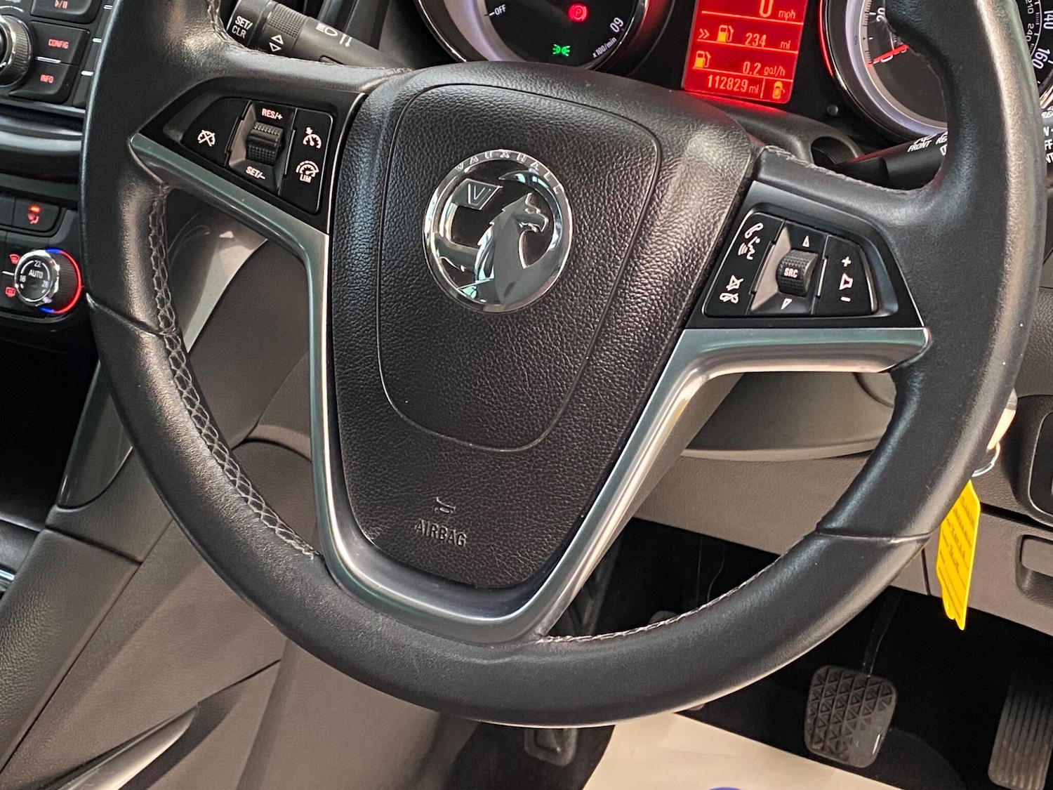 Used Vauxhall Zafira 2015 for sale - 77335869: Photo 4