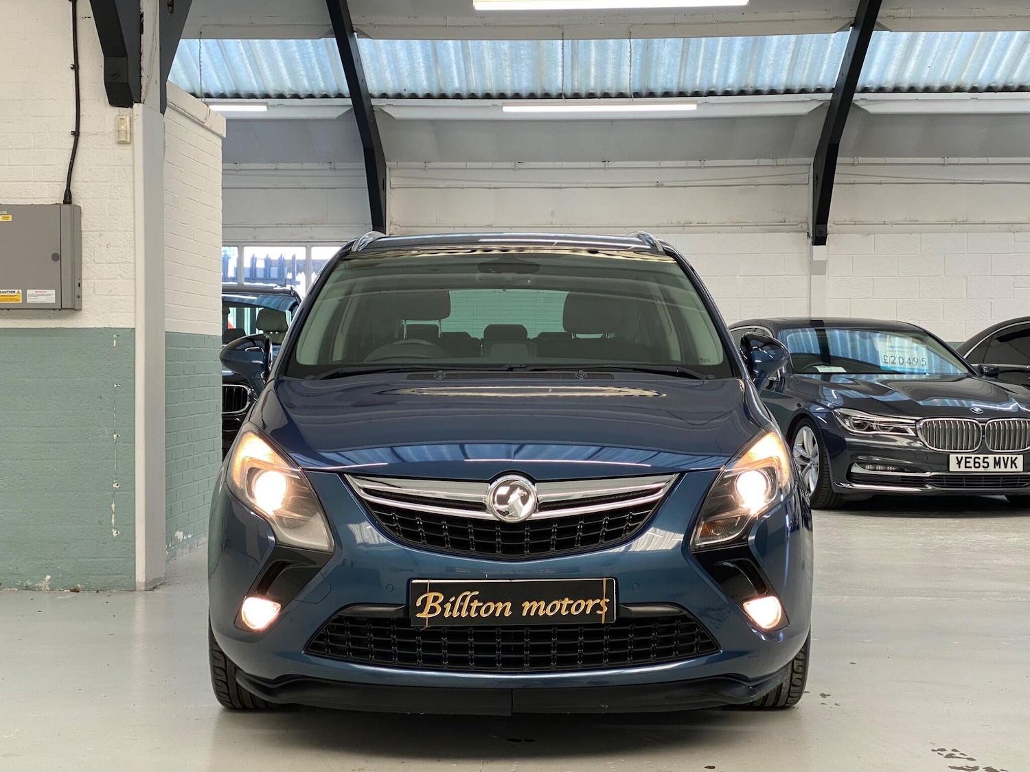 Used Vauxhall Zafira 2015 for sale - 77335869: Photo 44