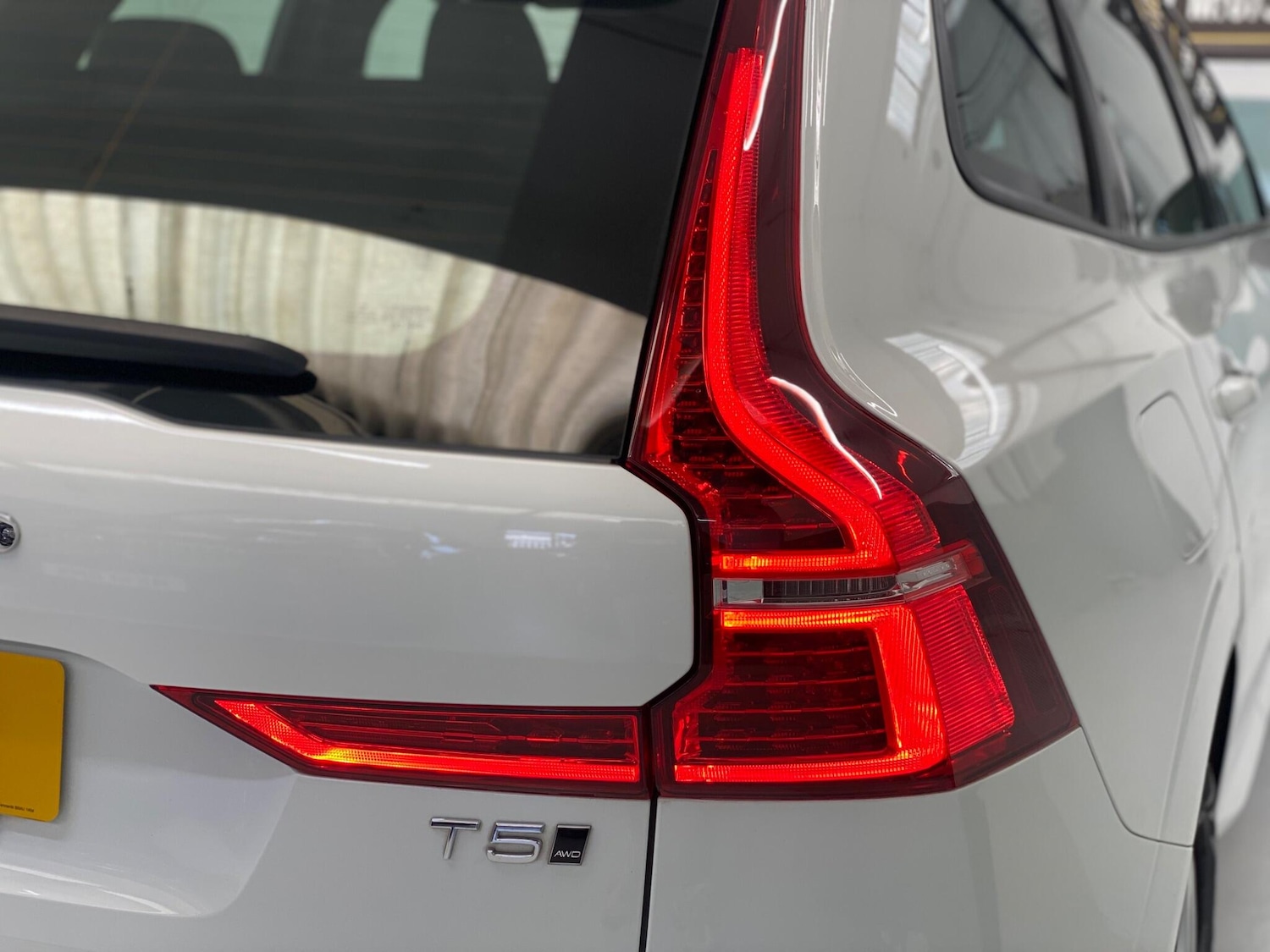 Used Volvo XC60 for sale - 77335860: Photo 45