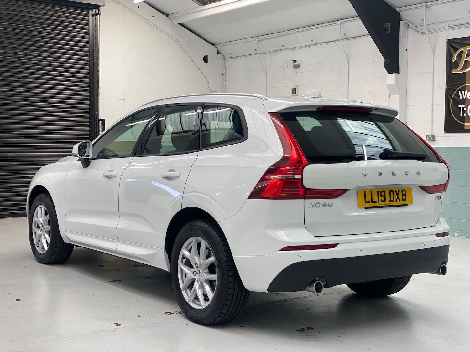 Used Volvo XC60 for sale - 77335860: Photo 8