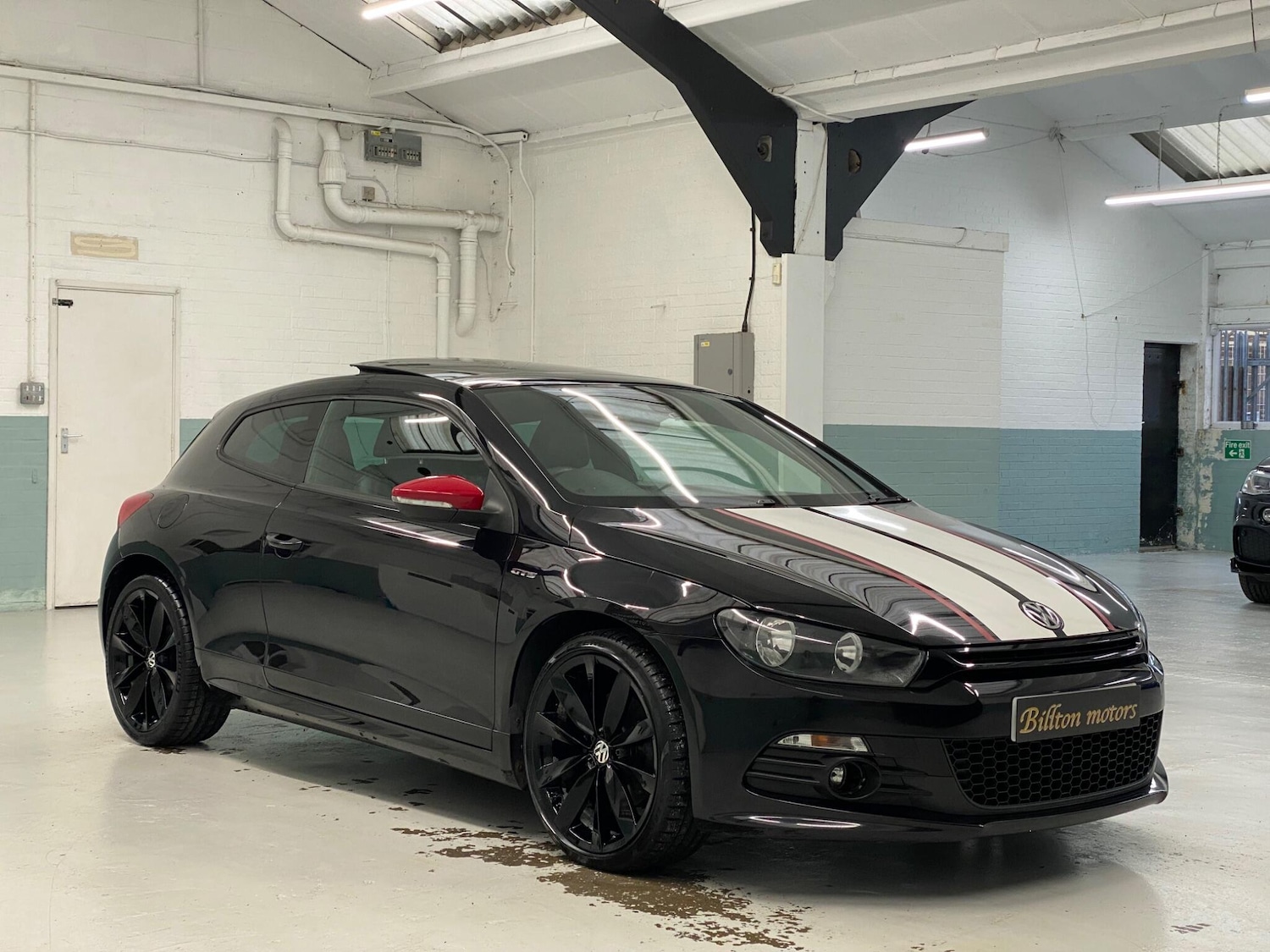 Used Volkswagen Scirocco 2013 for sale - 77335861: Photo 11