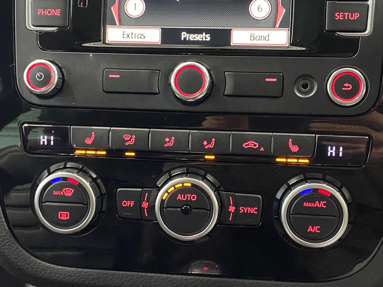 Used Volkswagen Scirocco 2013 for sale - 77335861: Photo 26