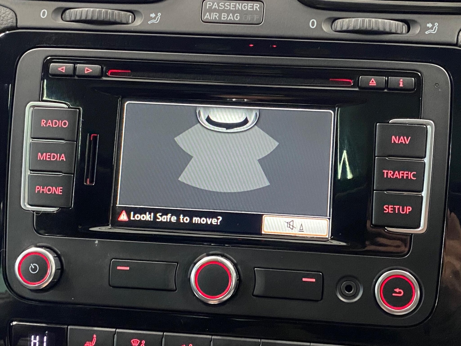 Used Volkswagen Scirocco 2013 for sale - 77335861: Photo 32