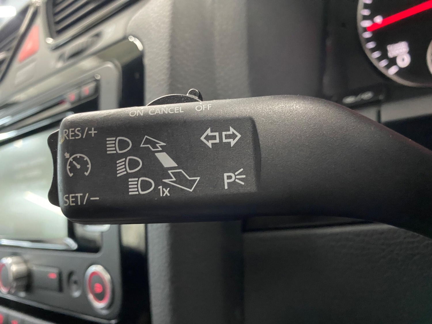 Used Volkswagen Scirocco 2013 for sale - 77335861: Photo 36