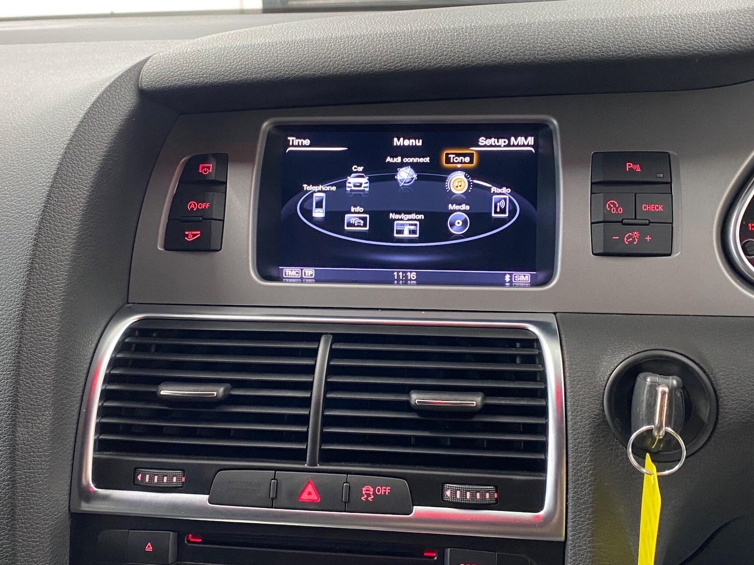 Used Audi Q7 2014 for sale - 77335880: Photo 31