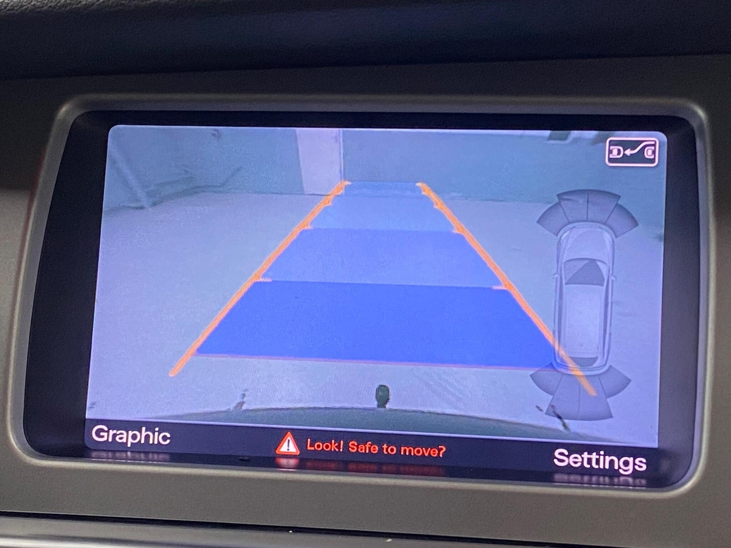 Used Audi Q7 2014 for sale - 77335880: Photo 47