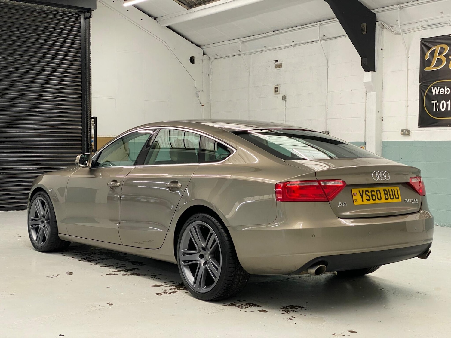 Used Audi A5 2011 for sale - 77440339: Photo 8