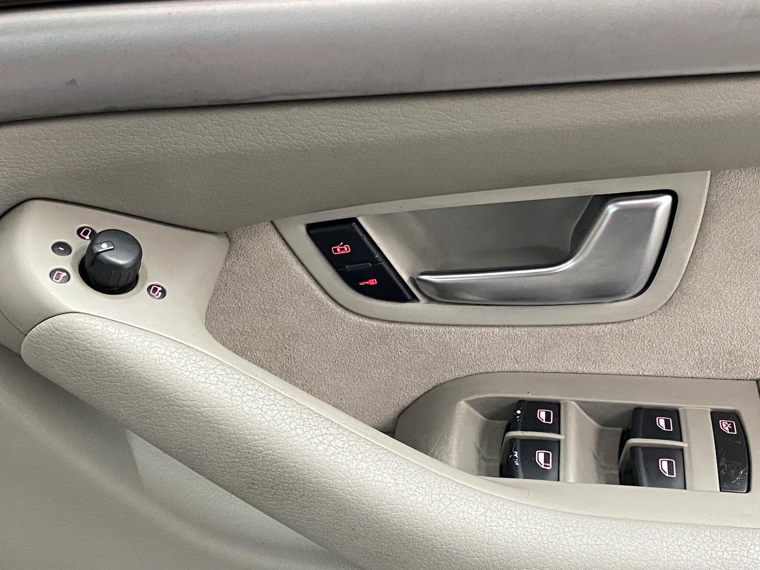 Used Audi A8 2006 for sale - 77794127: Photo 40