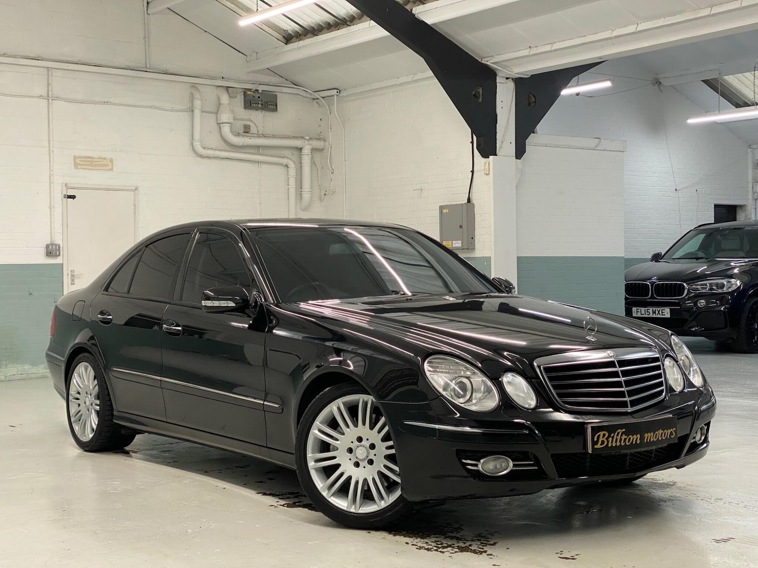Used Mercedes-Benz E Class 2009 for sale - 77335867: Photo 1