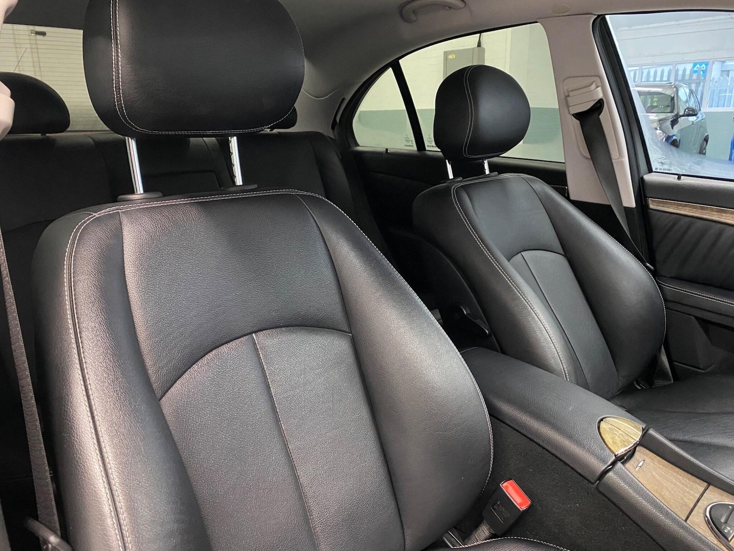 Used Mercedes-Benz E Class 2009 for sale - 77335867: Photo 13