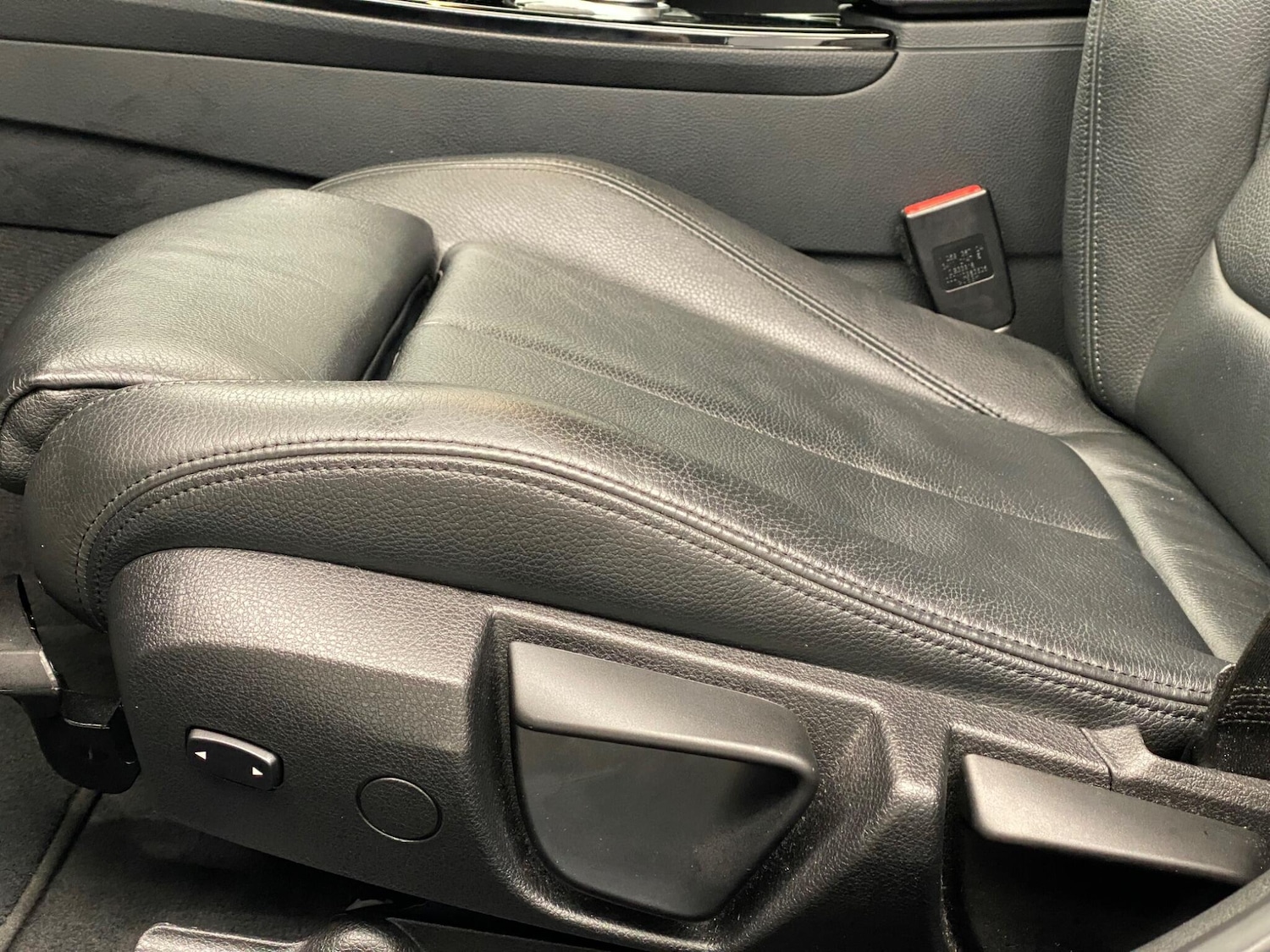 Used BMW 3 Series 2018 for sale - 77537891: Photo 23