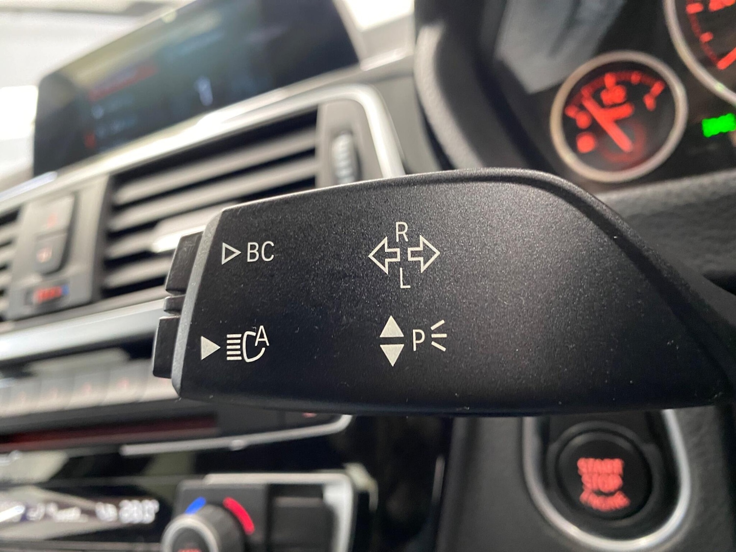 Used BMW 3 Series 2018 for sale - 77537891: Photo 41