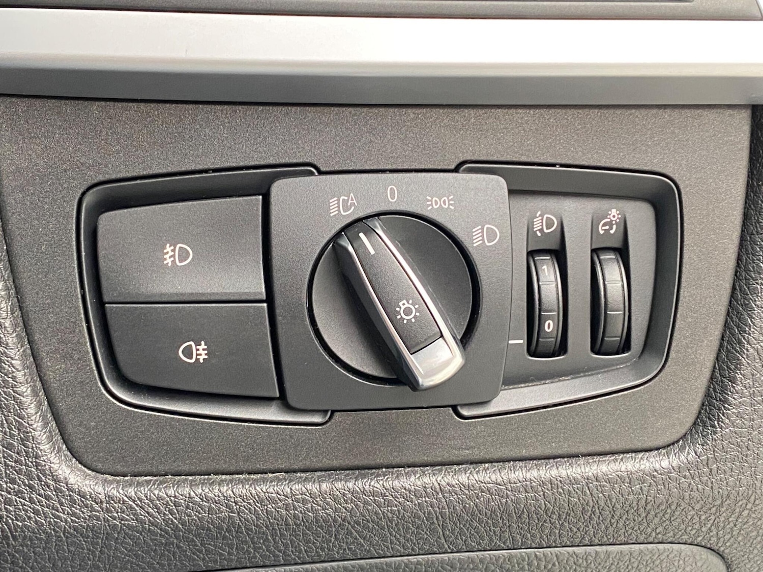 Used BMW 3 Series 2018 for sale - 77537891: Photo 43