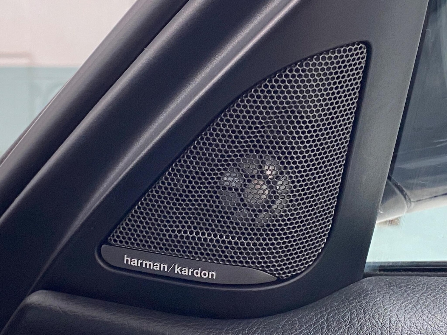 Used BMW 3 Series 2018 for sale - 77537891: Photo 45