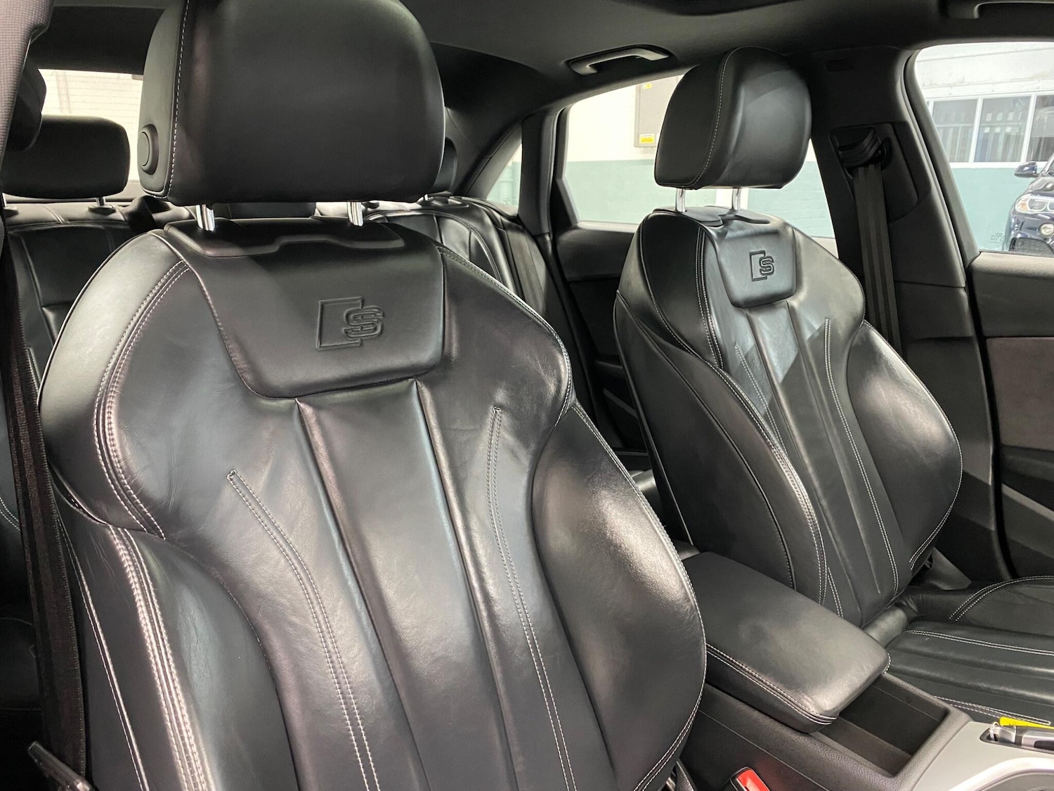 Used Audi A4 2016 for sale - 77335858: Photo 15