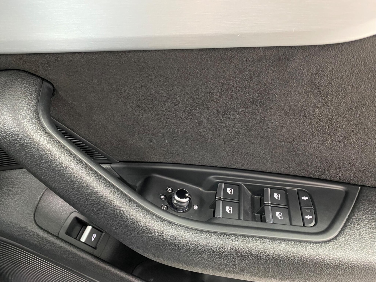 Used Audi A4 2016 for sale - 77335858: Photo 49