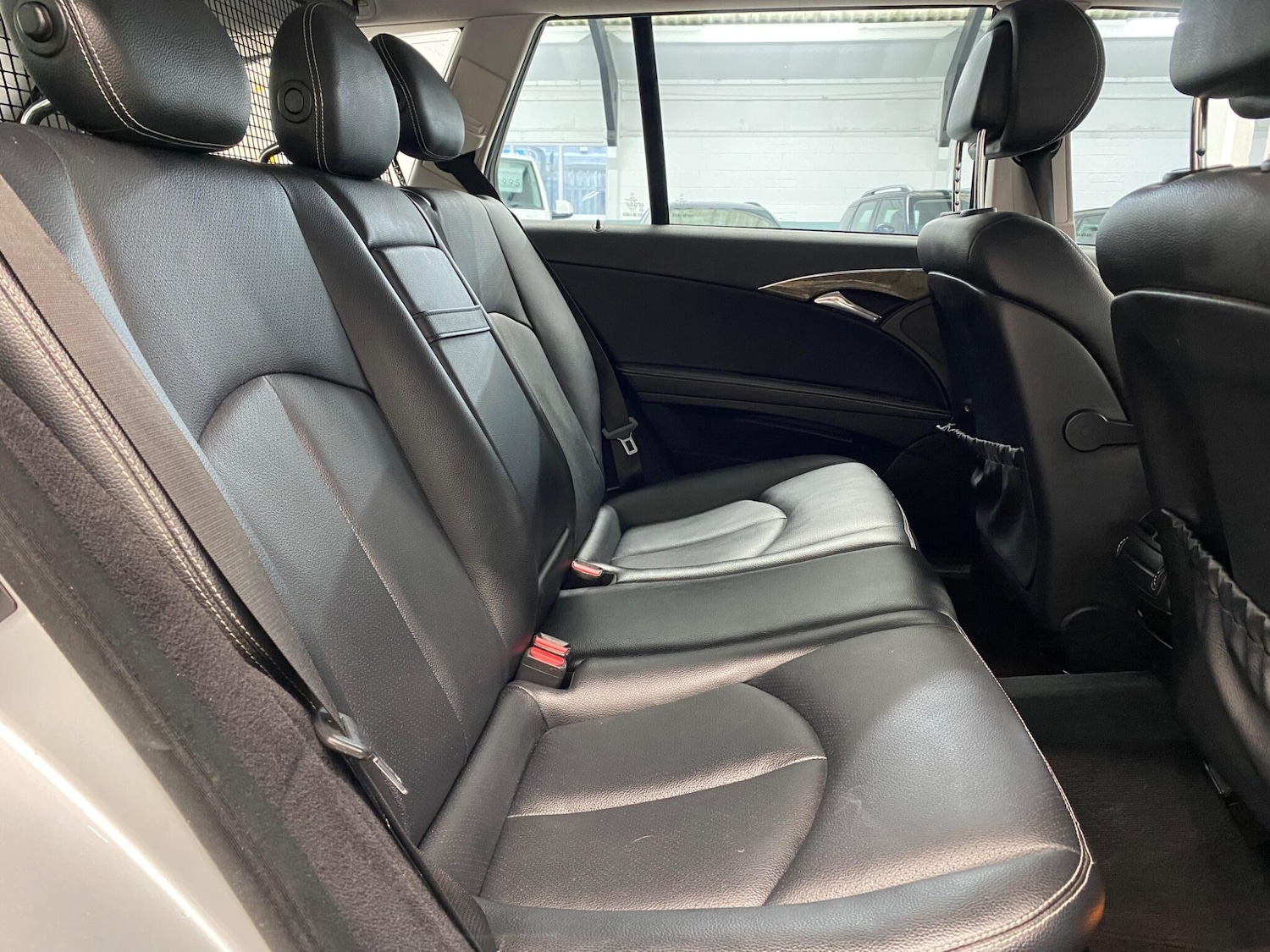 Used Mercedes-Benz E Class 2009 for sale - 77468711: Photo 14