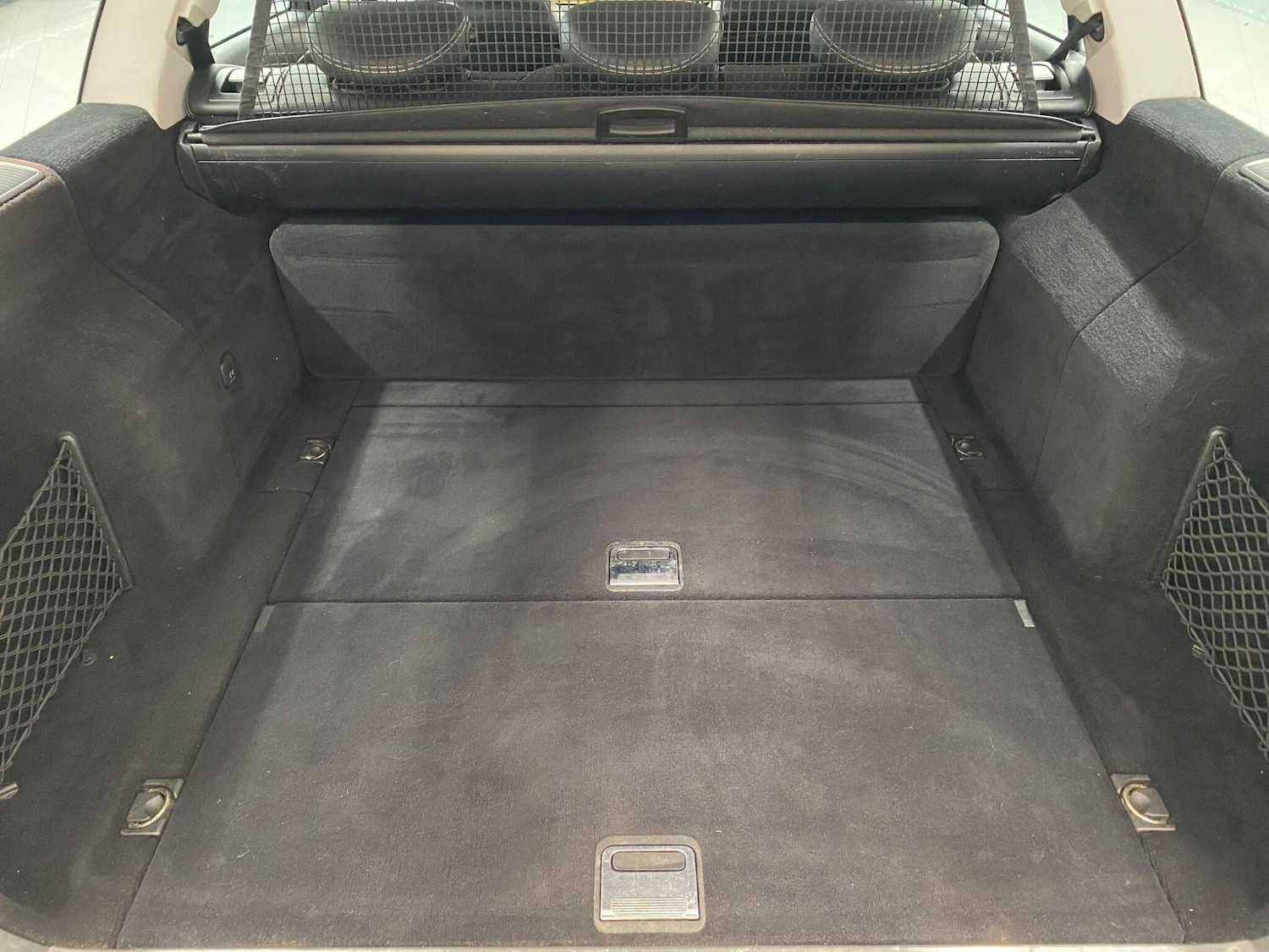 Used Mercedes-Benz E Class 2009 for sale - 77468711: Photo 16