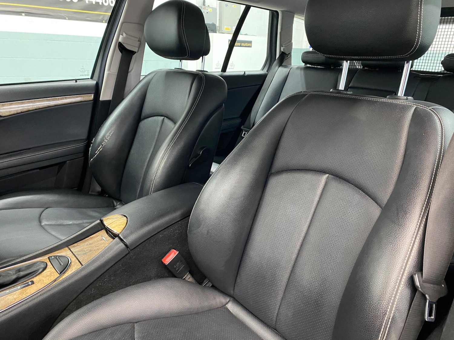 Used Mercedes-Benz E Class 2009 for sale - 77468711: Photo 20