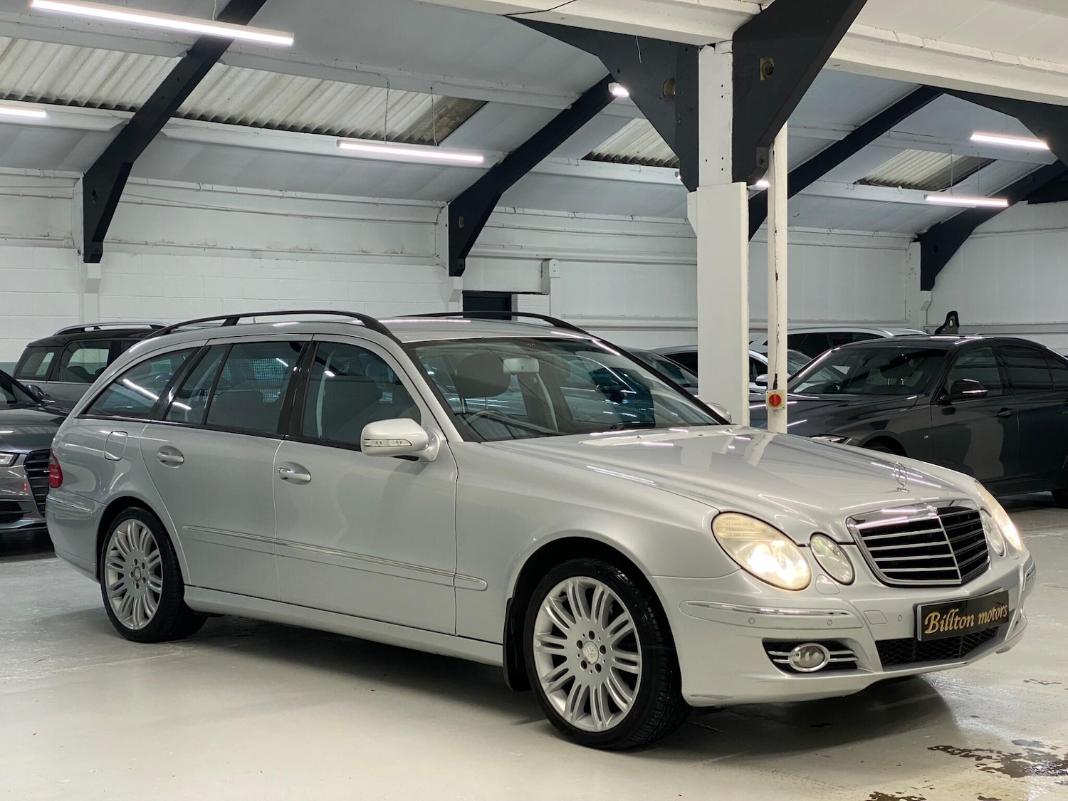 Used Mercedes-Benz E Class 2009 for sale - 77468711: Photo 38