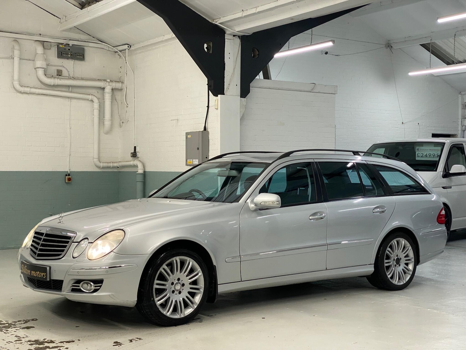 Used Mercedes-Benz E Class 2009 for sale - 77468711: Photo 40