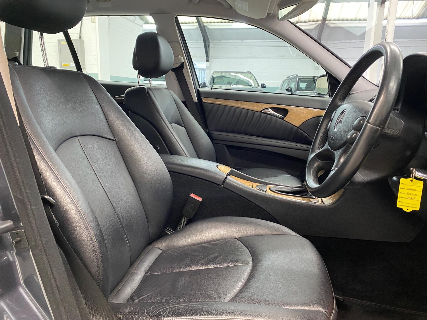 Used Mercedes-Benz E Class 2009 for sale - 77538231: Photo 12